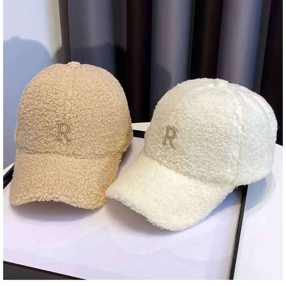 Baseball Hats For Women Men Unisex Letter Metal Logo Imitation Cashmere Keep Warm Simple Casual Winter Cap New Velvet Y260304