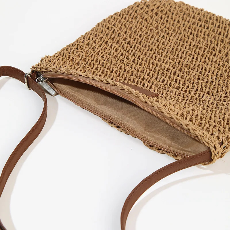 Straw woven bag single shoulder womens fashionable weaving ins style seaside beach crossbody bag for women 260303
