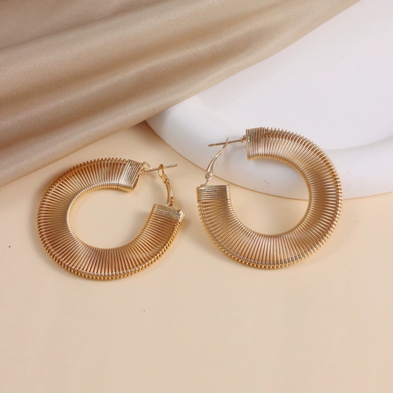 High-End Individual Spiral Shaped Ear Jewelry Pieces for Women