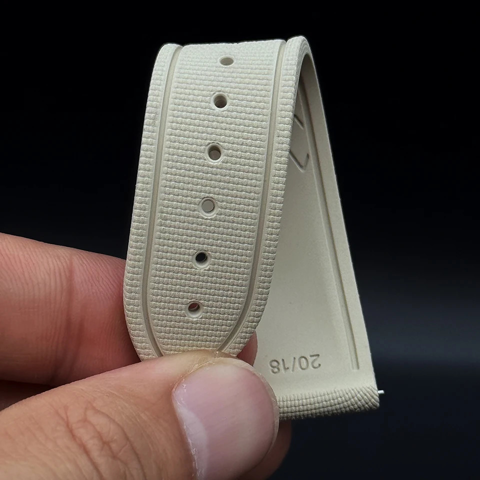 High Quality Woven pattern Sports Deployant Watch Band 20mm 21mm 22mm FKM Rubber Watch Strap 260304