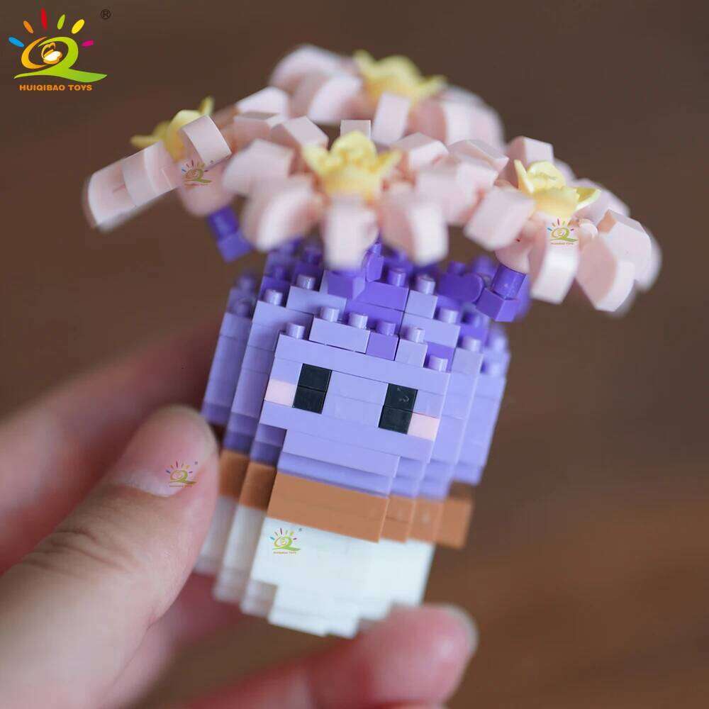 HUIQIBAO Mini MOC Cactus Potted Plant Micro Building Block 3D Diamond Flower Desk Decoration Model Brick DIY Toys for Children Z260306