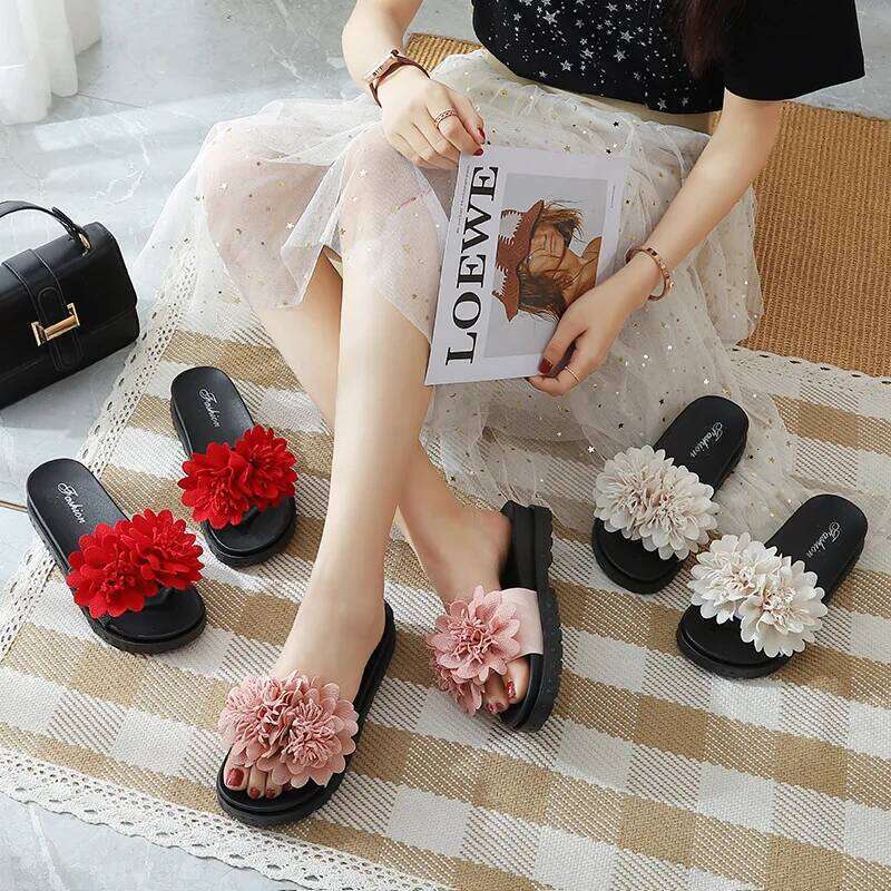 Women's Flower Decor Wedge Slippers 2025 Summer Chunky Platform Sandals Woman Plus Size 43 Non Slip Thick Bottom Beach Slides