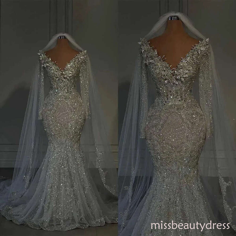 2026 Glitter V Neck Wedding Dresses Crystal Mermaid Bridal Gowns Sequins Beading Sweep Train Long Sleeve Custom Made Bride Dress Plus Size