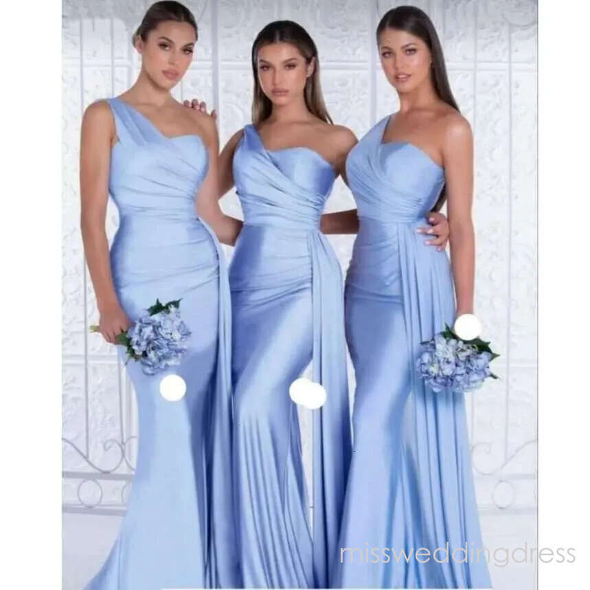 Satin One-Shoulder Bridesmaid Dresses Pleats Backless Sweep Train tail Dress Elegant Sleeveless Bodycon Wedding Party Gowns