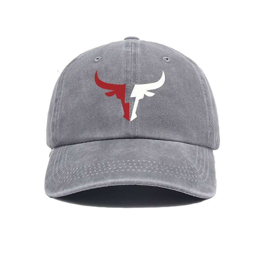 Bull head print baseball vintage men's women's duckbill cap, outdoor travel, sun protection and shading Y260304