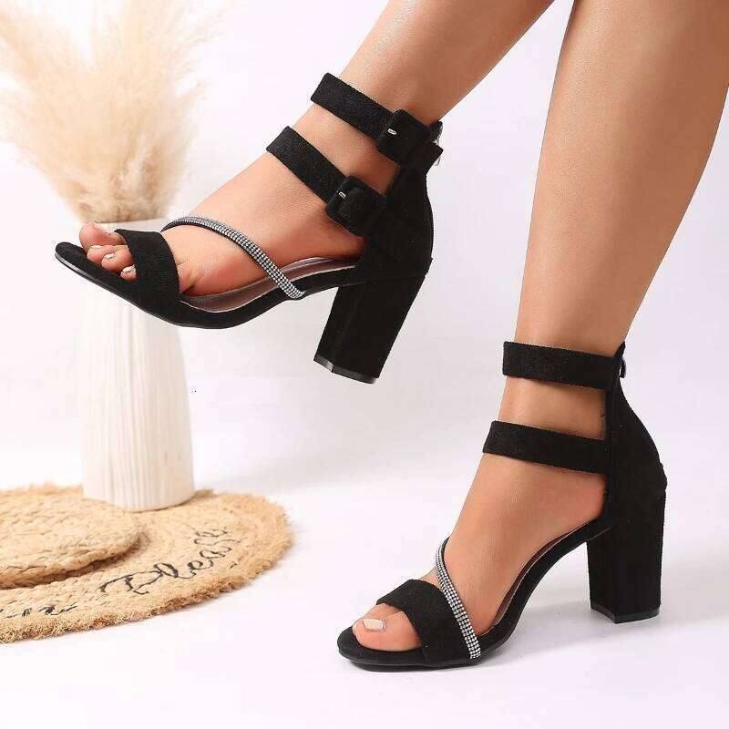 2025 Summer New Women's Fashionable and Comfortable Sandals Outdoor Anti slip Dew toed Simple High Heel Shoes