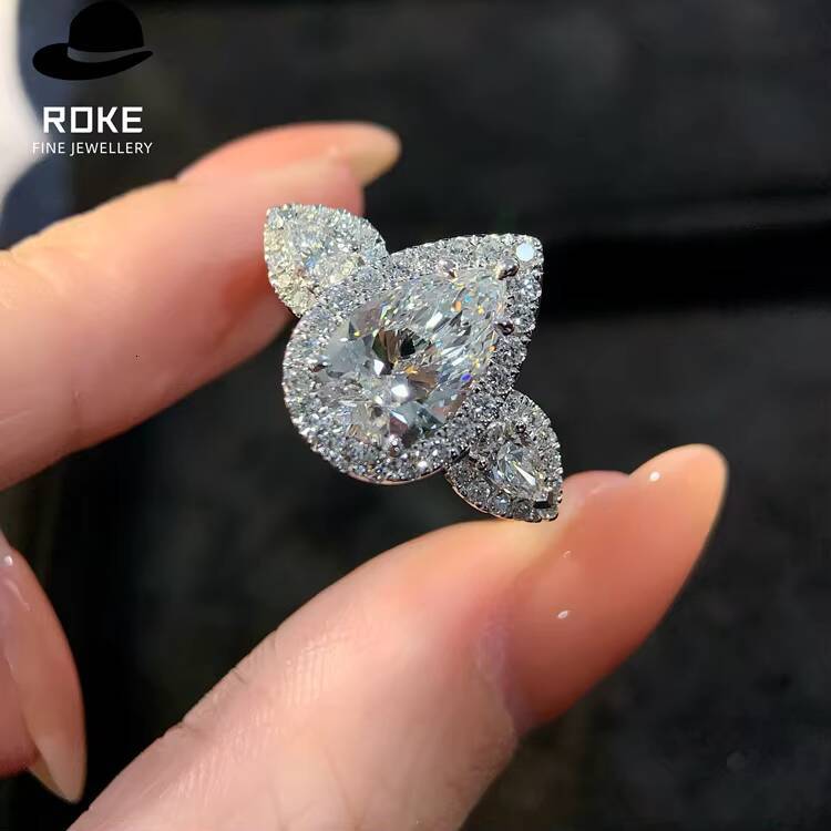 New Arrival 9K-18K White Gold Luxury Ladies Diamond Ring Stone 074ct Round Grown Diamond Paired with a Pear-shaped Centre