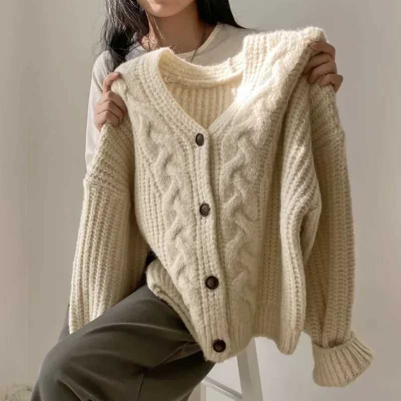 2024 French Retro Twist Cardigan sweater Women Spring and Autumn New Gentle Sle Lazy Loose V-neck All-Match Knitted Outerwear M260306