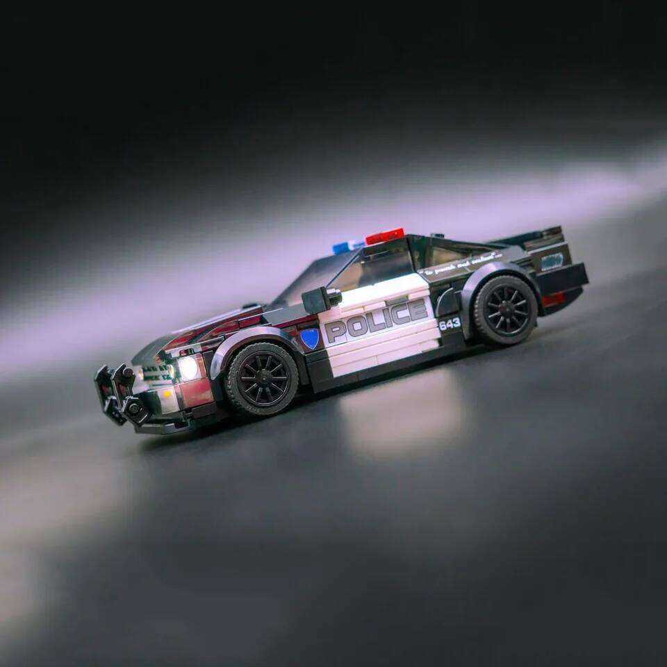 399PCS MOC DIY Saleen S281 Barricade Display Board and Partner Building Block City Vehicles Toy Brick Children's Birthday Gift Z260306