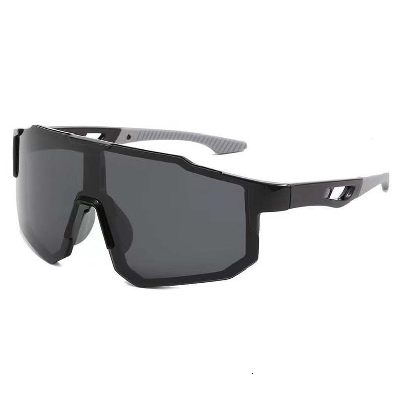 Luxury New Fashion Bicycle Sunglasses Designer Sunglasses Outdoor Sunglasses Large Frame Goggles Mountain Skiing High End Sunscreen Sunglasses Wholesa