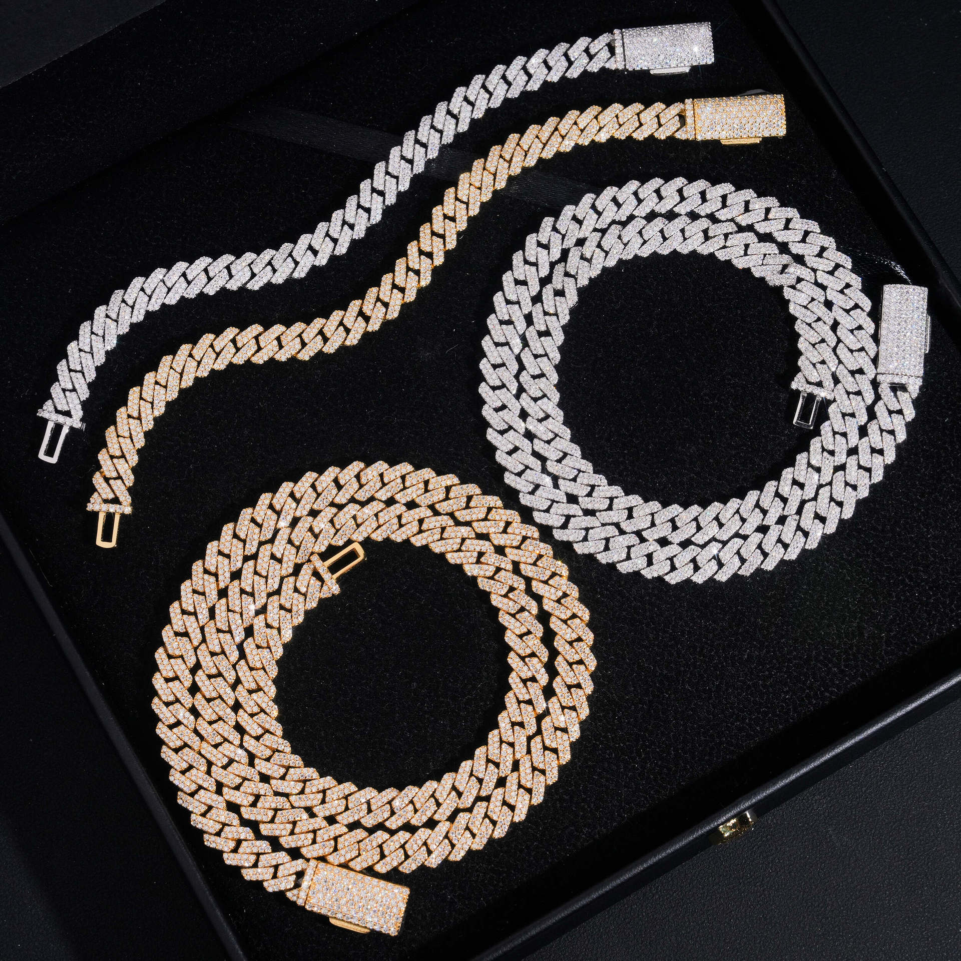 Hip-hop jewelry S925 silver diamond-shaped Cuban chain necklace 8mm double row moissanite full diamond accessory