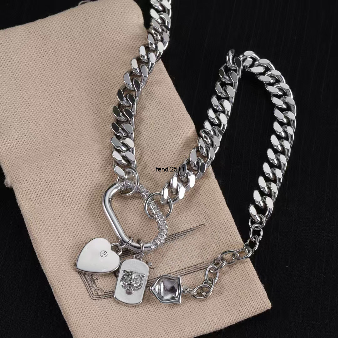 Pendant Necklaces L… - image