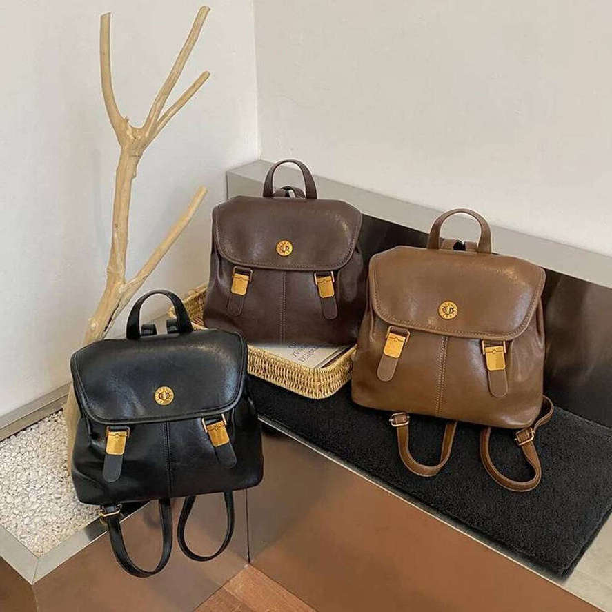 OLOEY Women Small Pu Leather Backpacks 2025 New Korean Fashion Vintage Luxury Backpack Student School Bag Back Packs Practical Bag