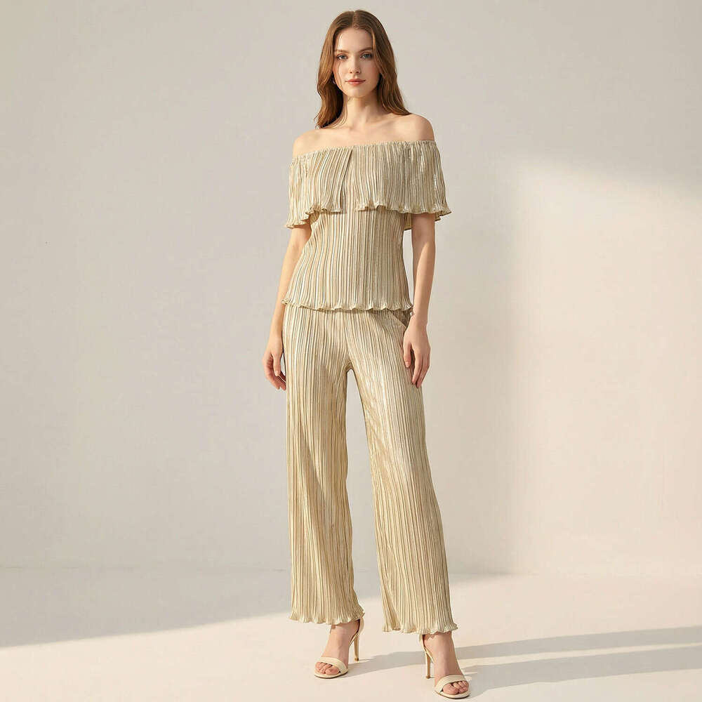 Off-shoulder ruffle suit for women, Korean-style gentle pleated one-shoulder short-sleeve top and wide-leg Designer pants two-piece set