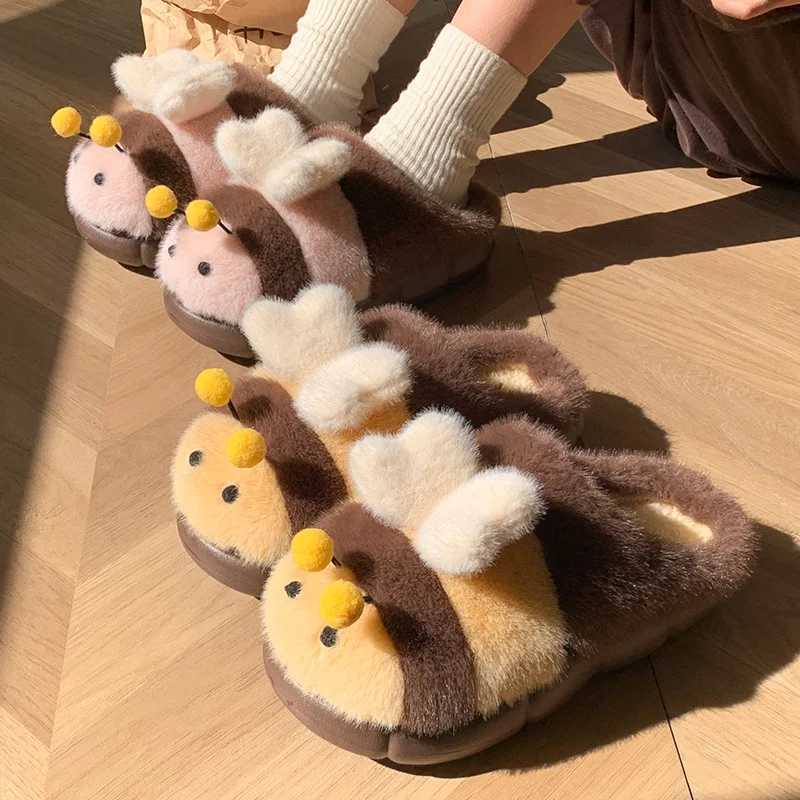 Cute little bee furry slippers for ladies in autumn cute and suitable for outdoor wear at home furry womens shoes S260305