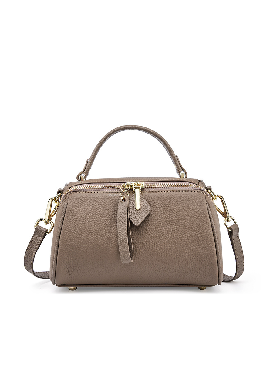 Genuine Leather Women's Bag 2026 New Retro Simple Classic Boston Tote Bag Cowhide Crossbody Shoulder Monochrome Bag