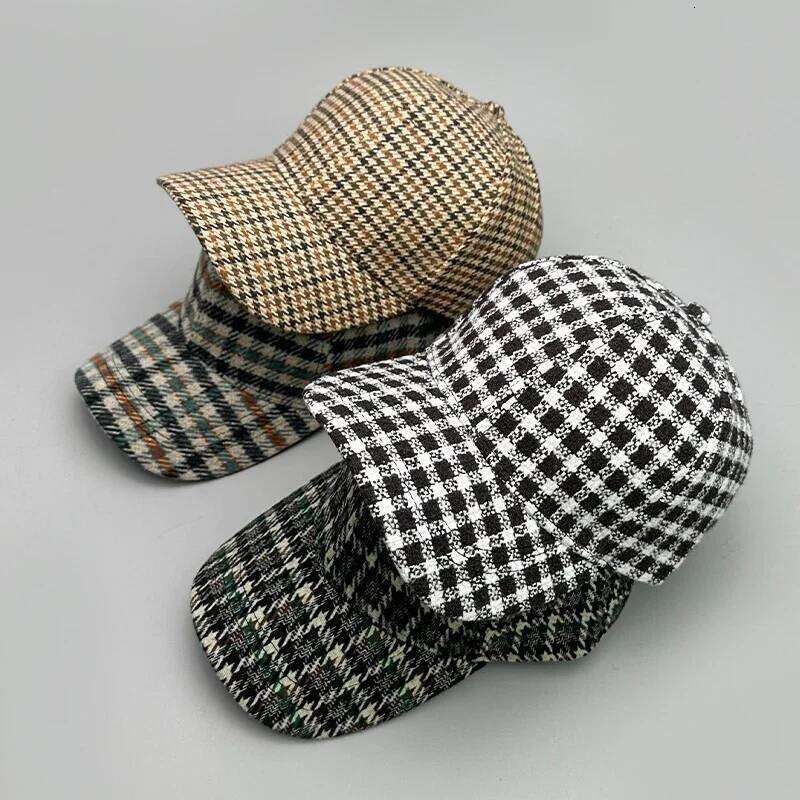 Woolen Cloth Stripe Versatile Check British Style Baseball Caps Autumn and Winter New Fashion Men Women Warm Retro Literary Y260304