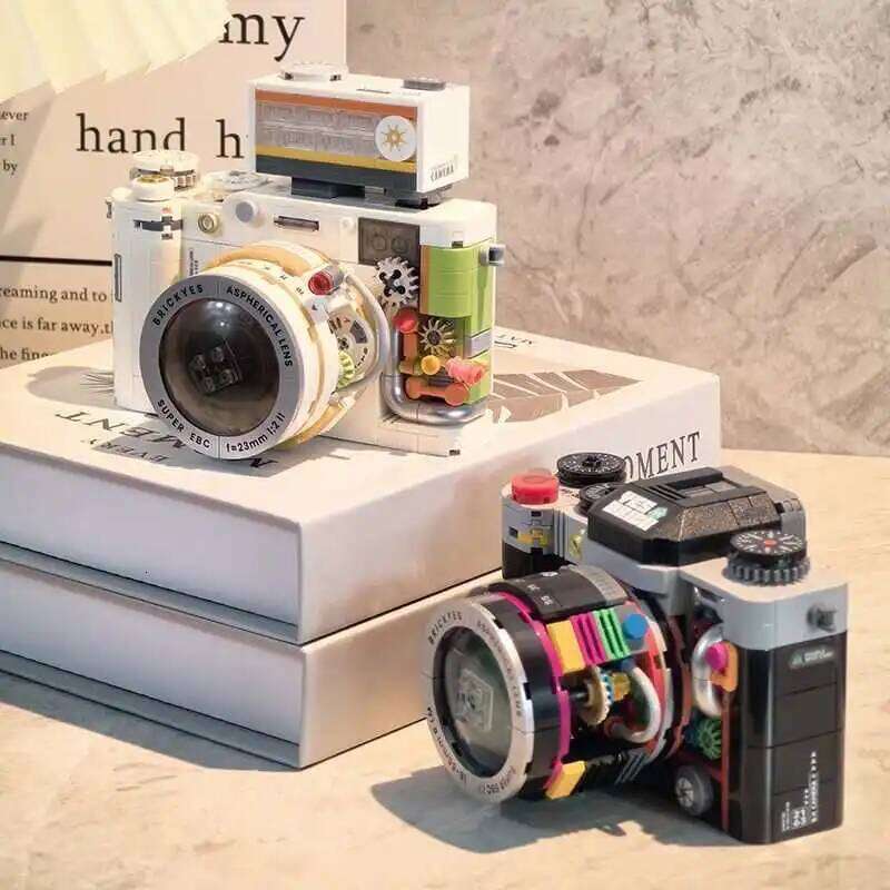 Retro camera Kit Construction Model Building Blocks Collectible Gift Idea Set for Adults Teen Boy and girl Toy Z260306