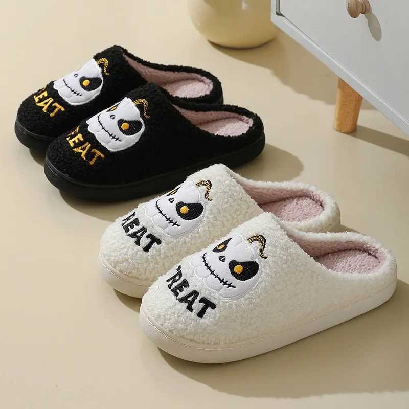 Winter Slippers for Men Halloween Cartoon Pumpkin Pattern Cozy Home Slippers Indoor Plush Slipper Women Non-slip Livingroom Shoe S260305