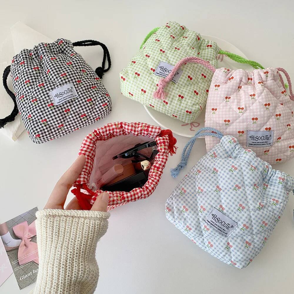 Bestseller Cute Girl Cartoon Drawstring Makeup Student Cherry Print Toiletry Travel Portable Cosmetic Storage Bag Make Up Pouch ddmybear