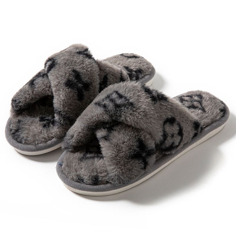 Free shipping Designer slippers Fluffy Women's Slippers Home Designer Woman Shoes Flats Fashion Fuzzy Fur Slides Autumn Winter Plush Elegant Foot