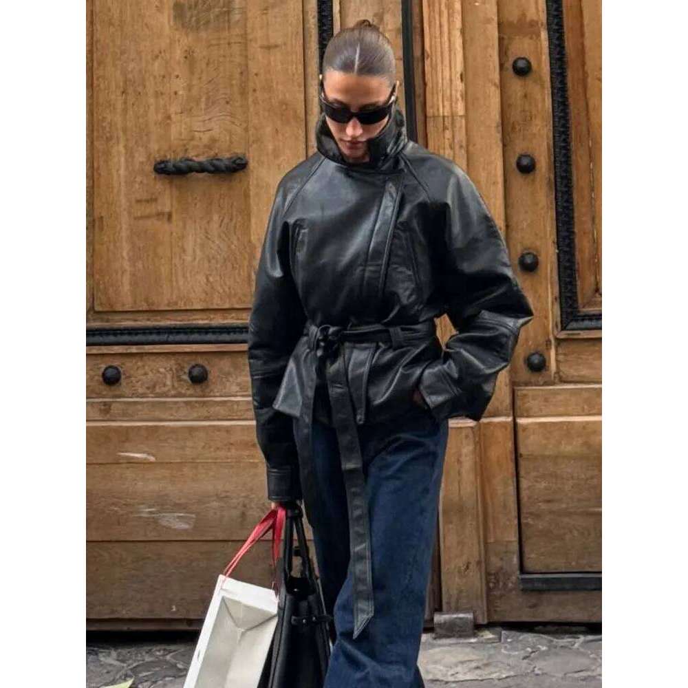 HH Women Fashion Black Short Faux Leather Trench Coat Long Sleeve Lapel With Belt Vintage Lady Motorcycle Jacket Outwear