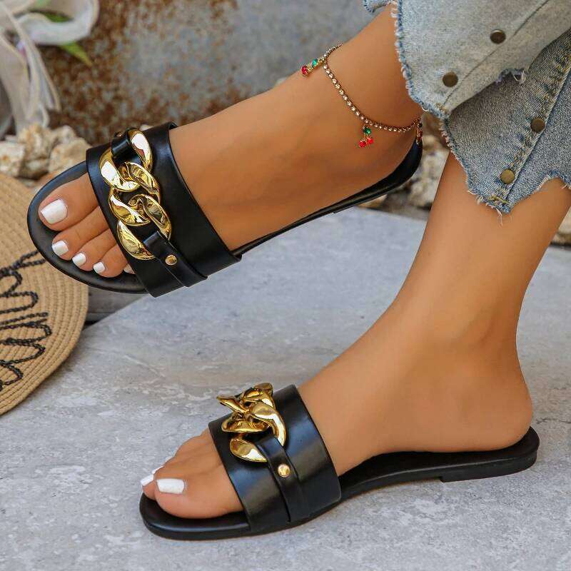 2025 Summer New Women's Fashion Design Flat Slippers Anti-Slip Simple Casual Sandals
