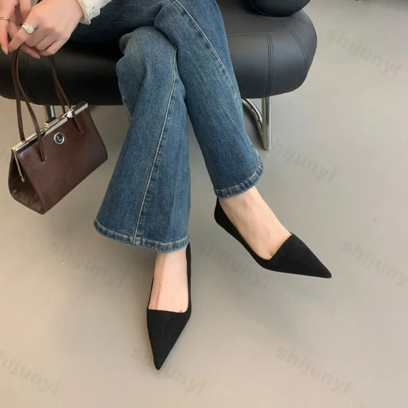 Elegant Pointed Head Shallow Mputh Casual Single Shoes for Womens Autumn Comfortable Fashion Versatile Thin Heel Pumps 260303