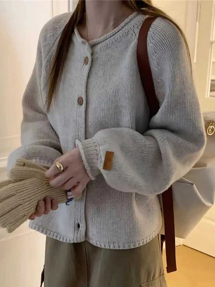 AOSSVIAO 2025 Autumn Warm Single Breasted Knitted Sweater Women Fashion Casual Jacquard Crochet Pink Cardigan Tops Y2k M260306