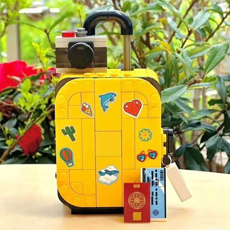 184PCS Creative Yellow Travel Suitcase Building Blocks Assemble Bricks Educational Toy Gift For Children Kids Z260305