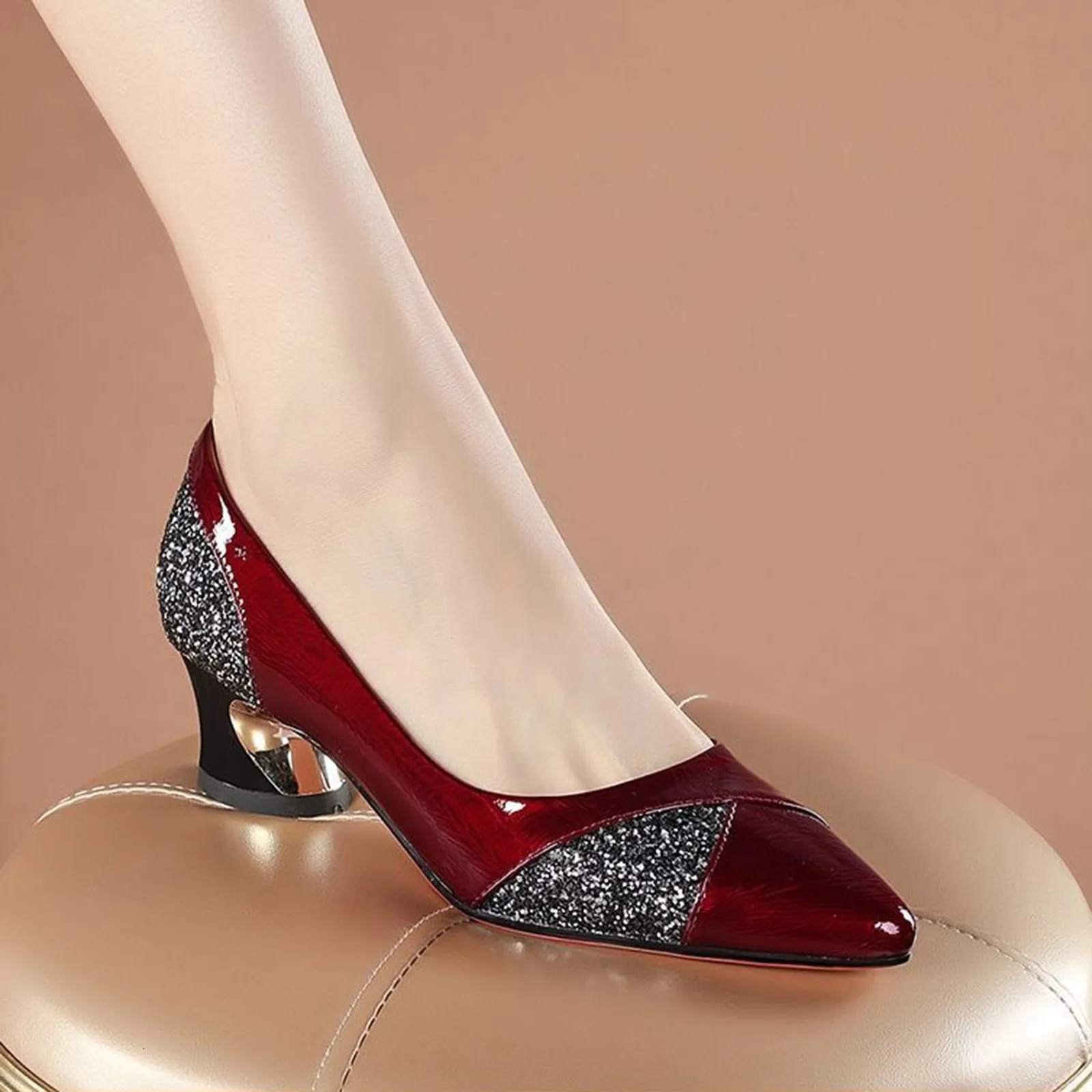Fashion Womens High Heels Pumps 4CM Low-Heeled Elegant Ladies Wedding Shoes Sexy Red Pointed Toe Shallow Slip-On Party Shoes 260303