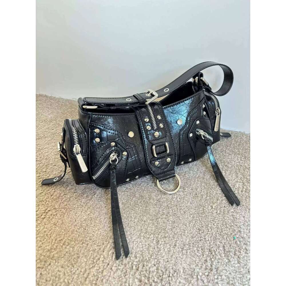 Women S Y K Studded PU Leather Shoulder Purse Gothic Punk Vintage Rivet Handbag Black Bag With Spikes Luxury Underarm Bags TIANOUDAISHU