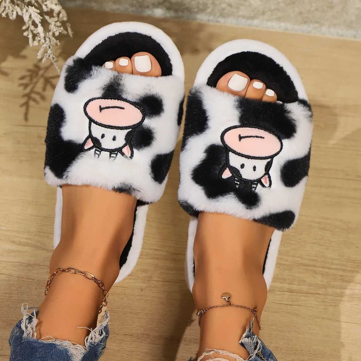 Smile PoP Cute Women Slippers Indoor Fuzzy Women House Slippers Classic Cartoon Casual Home Shoes Warm Bedroom Animals Shoes S260305