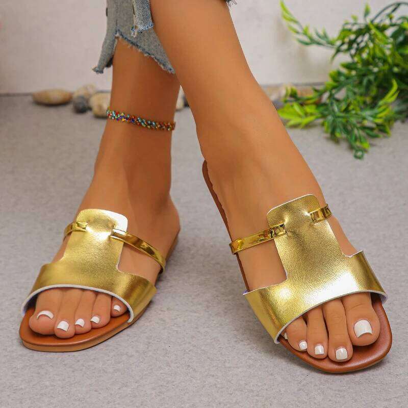Summer 2025 Women's New Casual Simple Cool Dragging Outdoor Non slip and Wear resistant Flat Shoes