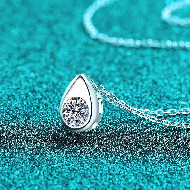 High Quality 925 Sterling Silver Moissanite Ring Cross Chain Luxury Hypoallergenic Anti-tarnish Timeless Jewelry Wedding