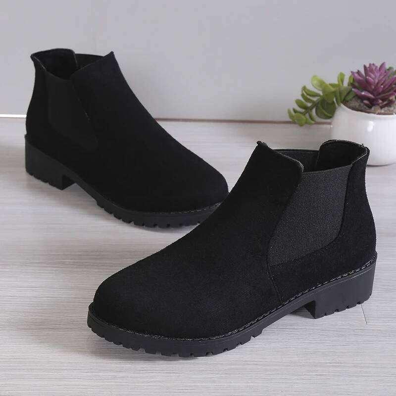 2025 autumn and winter new boots, high-quality women's shoes, fashionable high-end square heel short leg Chelsea boots