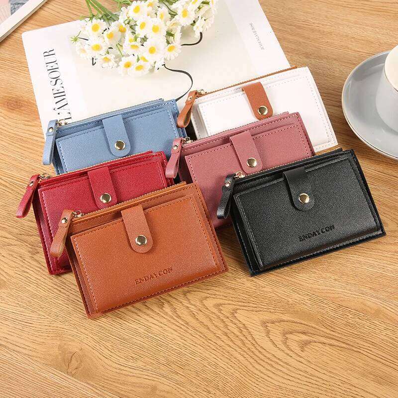 Ladies' short wallet; cute, ins style, niche storage, simple card holder, very convenient for carrying loose change. C260304