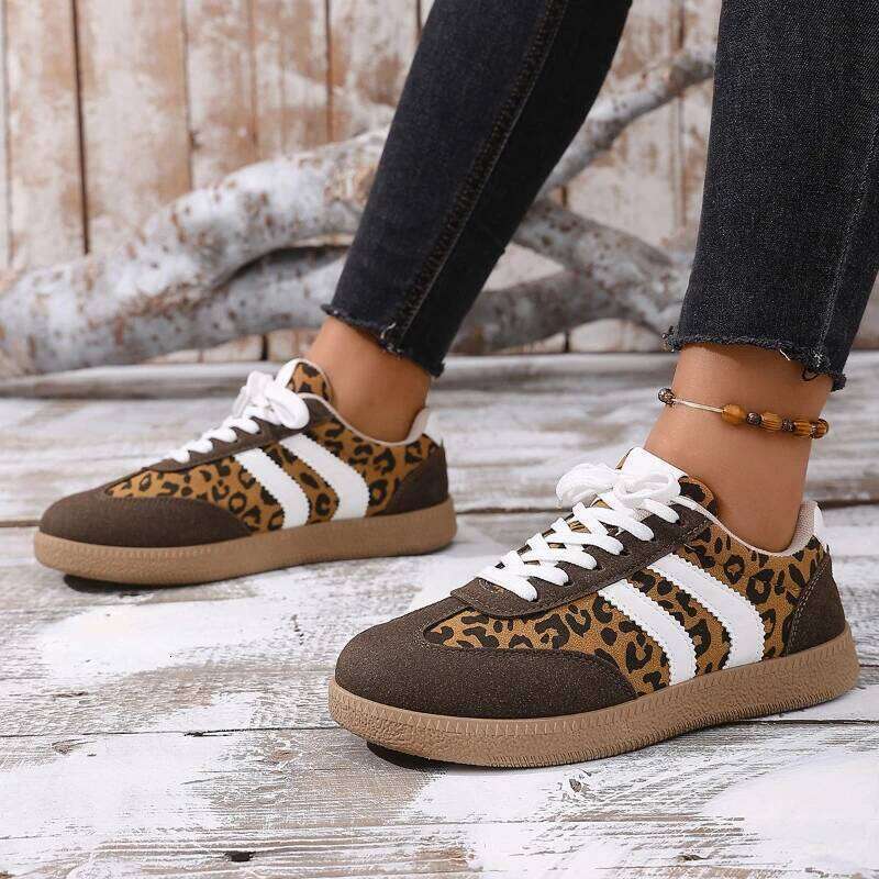 Spring 2025 new women's fashionable leopard print casual anti slip and comfortable sports shoes