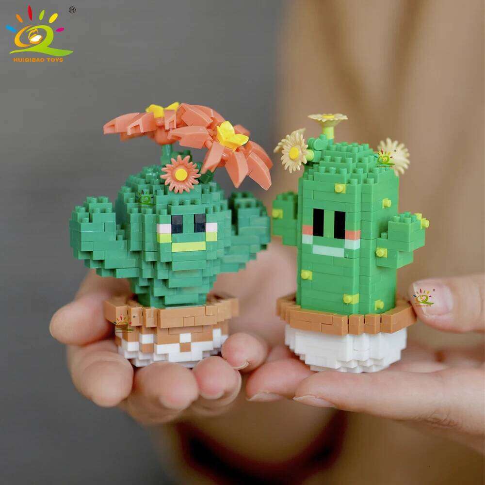 HUIQIBAO Mini MOC Cactus Potted Plant Micro Building Block 3D Diamond Flower Desk Decoration Model Brick DIY Toys for Children Z260306