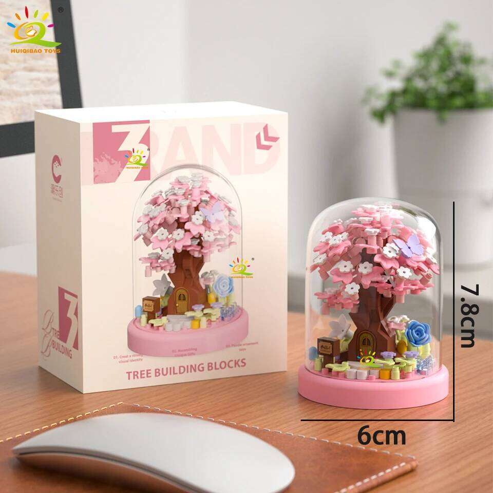 HUIQIBAO MOC Four season Mini Tree House with Display Box Model Micro Building Block Diamond Brick Toy for Children Desk Decor. Z260306