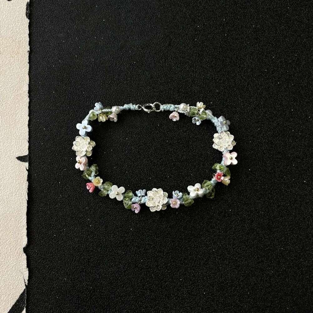 Small floral bracelet in new Chinese style, enhances complexion, niche handmade gift for best friends and girlfriends