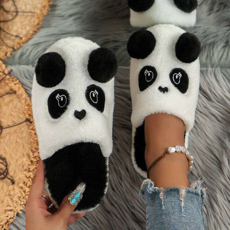 2025 new women's winter cartoon panda plush indoor anti slip warm and comfortable cotton slippers