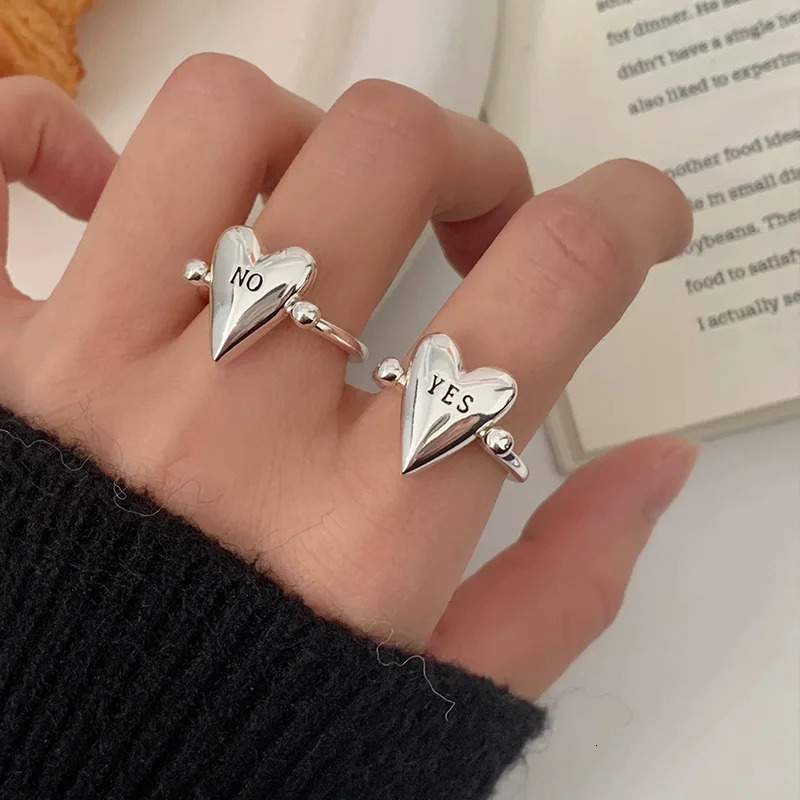 Smooth Rotatable Heart Ring for Women Men Vintage YES or NO Letter Adjustable Finger Rings Niche Couple Jewelry Accessory 260304