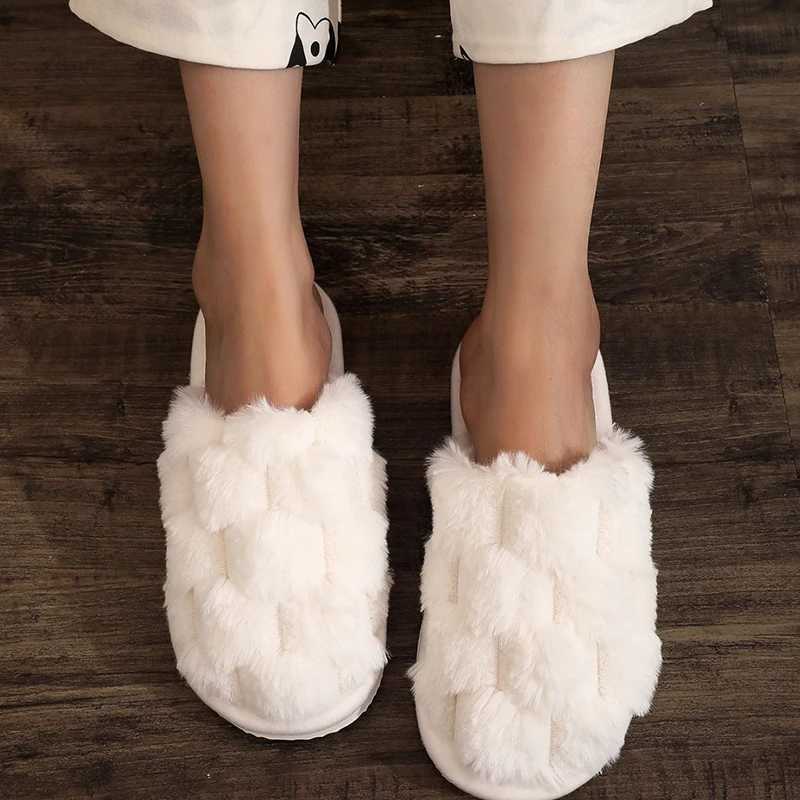 White Fluffy Indoor Home Slippers Women Comfortable Warm Plush Flats Slides Woman Soft Sole Non Slip Bedroom Floor Slippers S260305