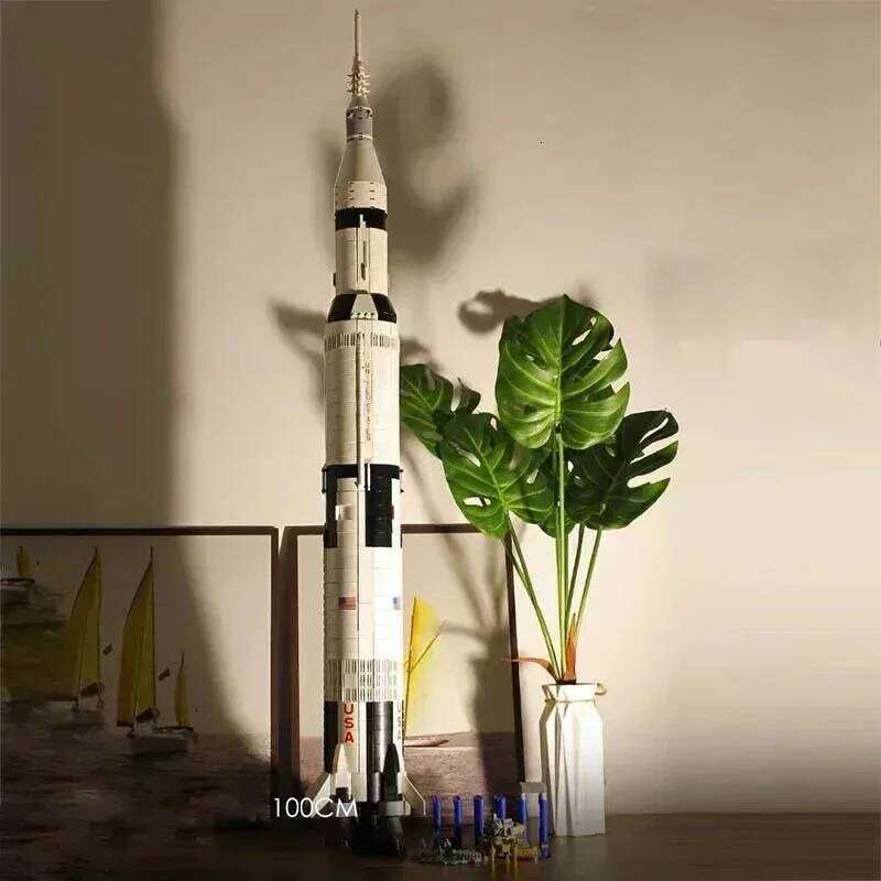 1969 pcsThe Apollo Saturn V 92176 Building Blocks Space Rocket Idea Series Bricks Educational Toys For Children Birthday Gifts Z260306