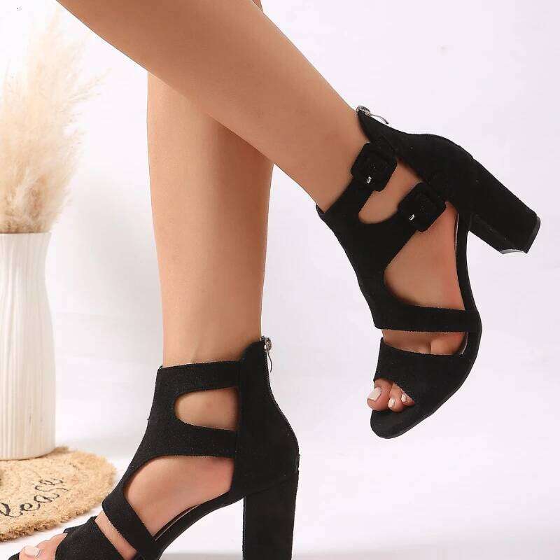 2025 New Fashionable Hollow Design High Heel Outdoor Black Simple Style Women's Sandals