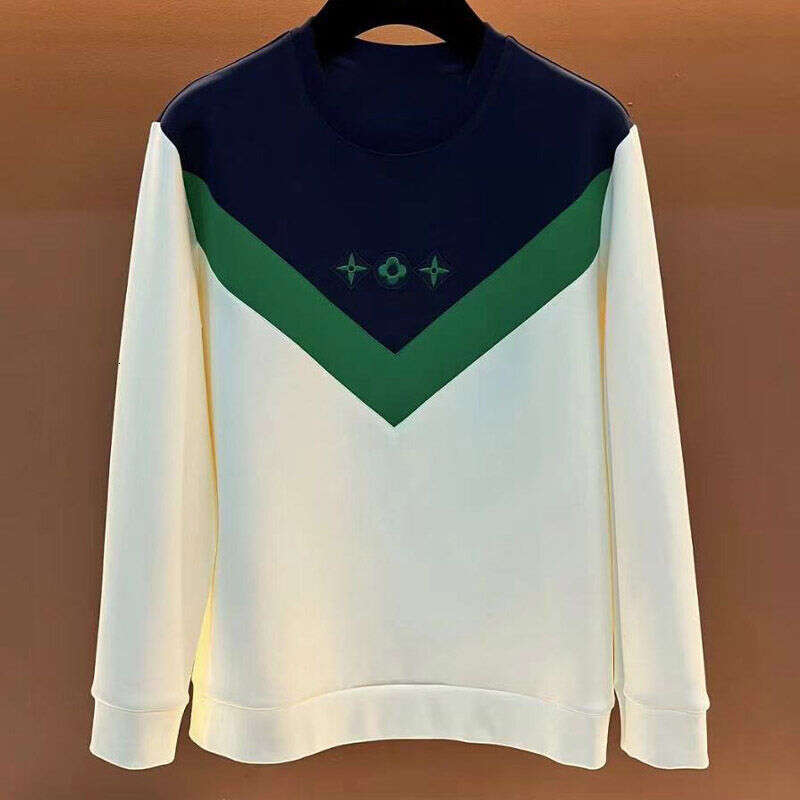 Autumn Winter New Round Neck Men's Sweatshirt Trendy Brand Color Block Casual Versatile Korean Style Loose Long Sleeve Top Luanyun