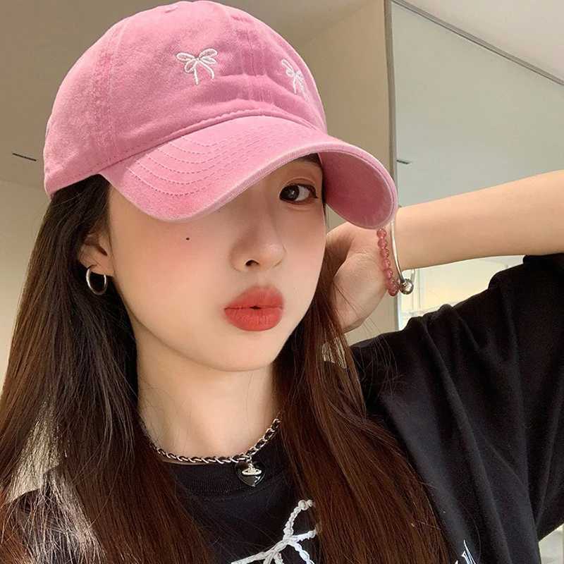 RICYGVM Women Embroidered Bow Baseball Hat Retro Cotton Duck Tongue Hats y2k Harajuku Solid Color Peaked Cap Outsoor Sun Visors S260306