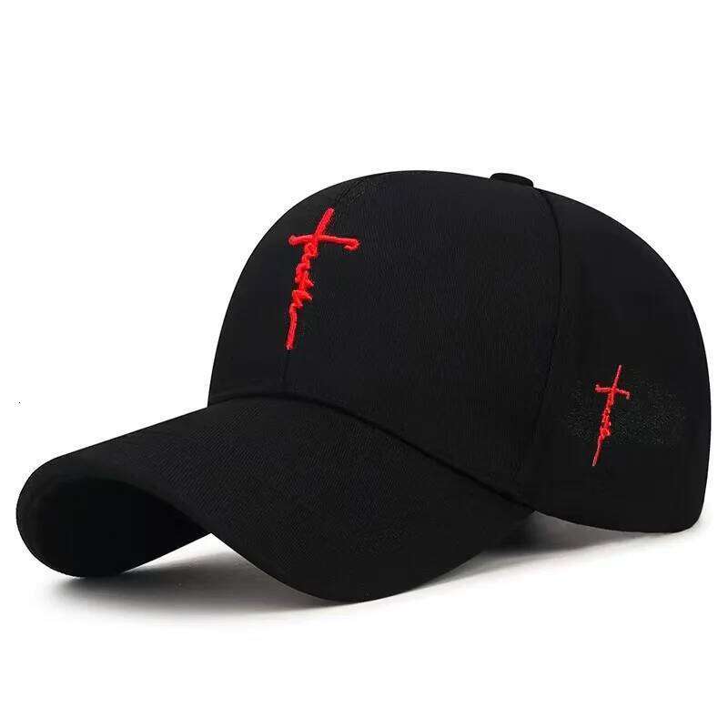Embroidered English cross casual baseball for men and women, youth adjustable cap Y260304