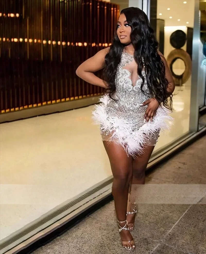 Sexy Sparkly Pink Diamonds Short Prom Dress Glitter Crystals Rhinestone Bead Feather Birthday Party Senior Homecoming Customized